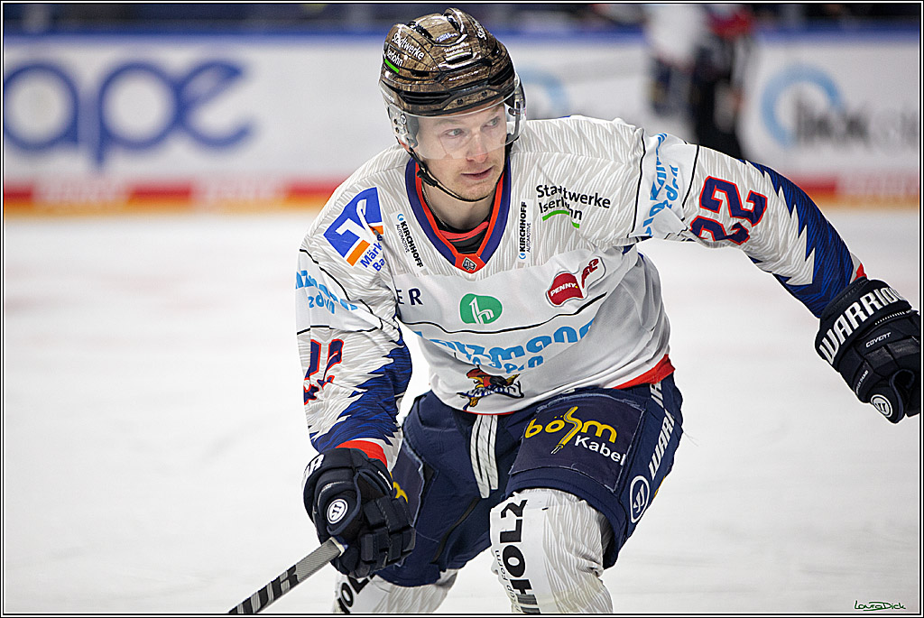 PENNY DEL;  Koelner Haie - Iserlohn Roosters; Koeln, 01.03.2022